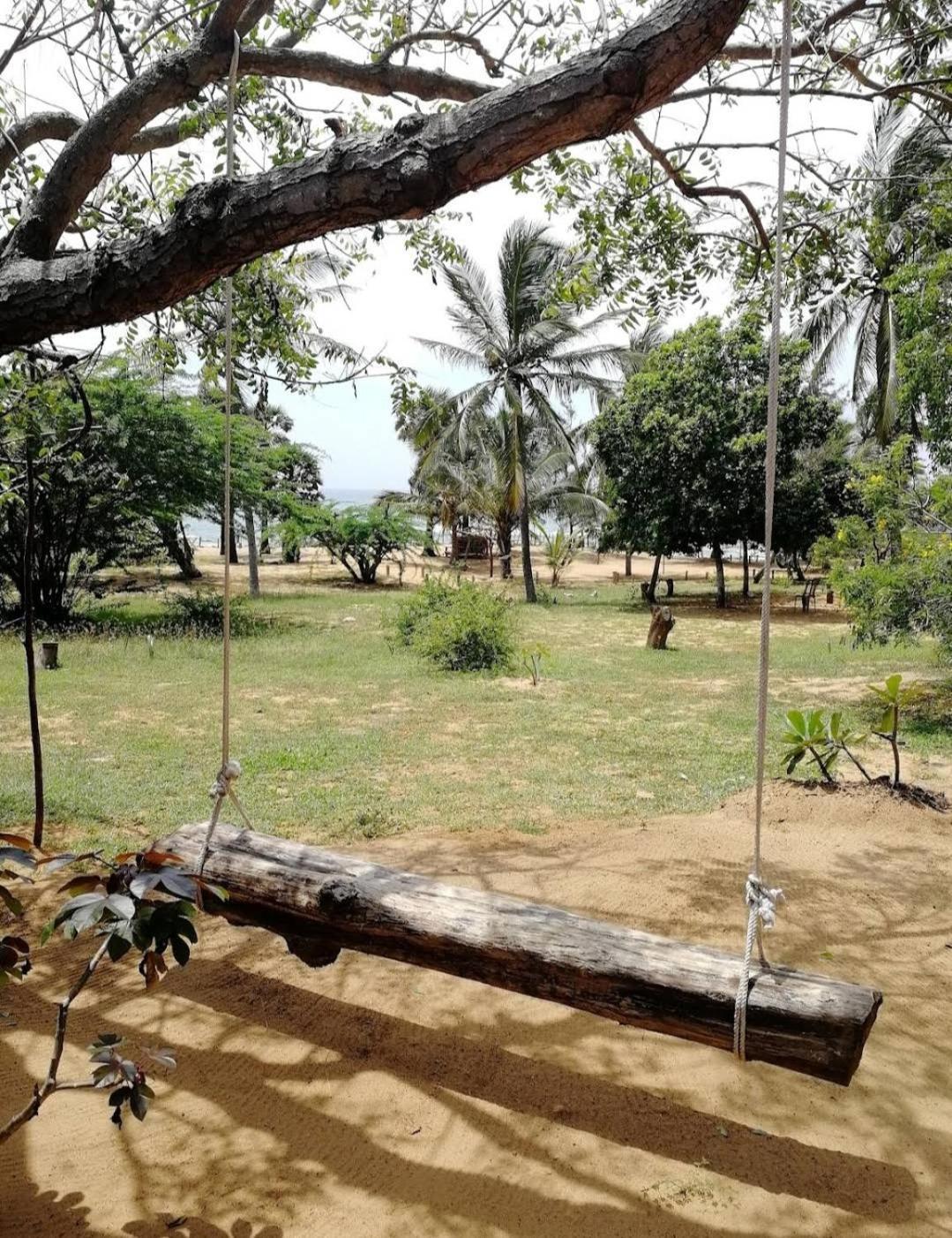 Beach Bungalow Yala คิรินดา ภายนอก รูปภาพ